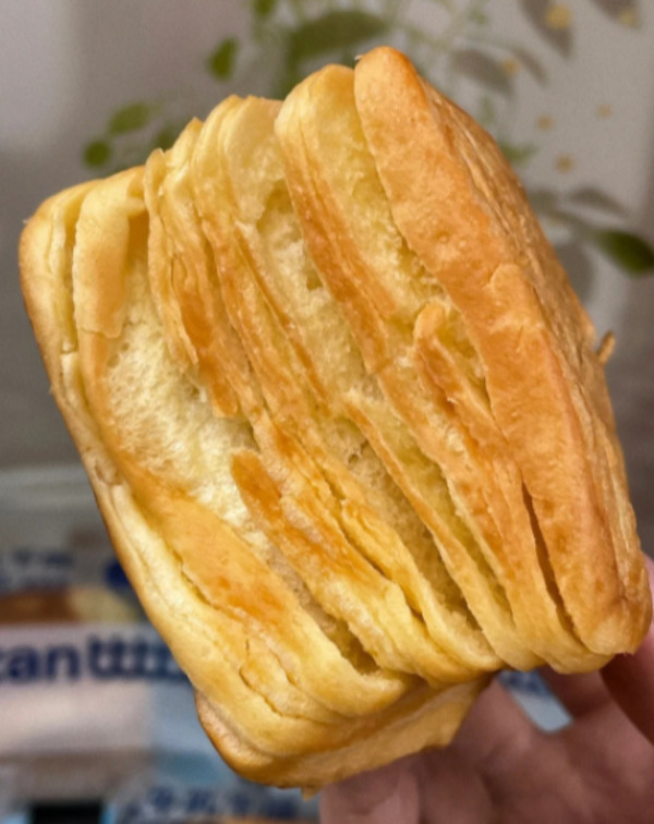 比比赞水牛乳千层魔方吐司手撕面包整箱早餐充饥健康零食小吃休闲 图片 4