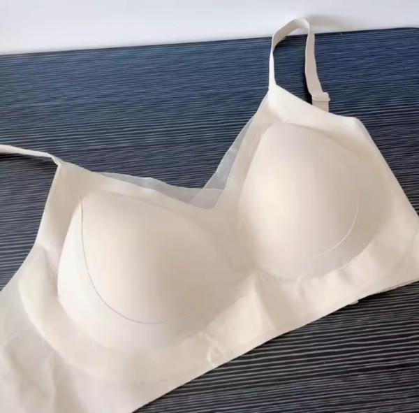 黛尔佳人无痕内衣女夏薄款小胸聚拢防下垂收副乳运动软支撑文胸罩 图片 5