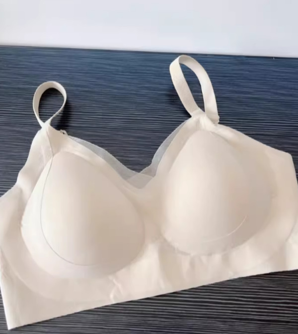 黛尔佳人无痕内衣女夏薄款小胸聚拢防下垂收副乳运动软支撑文胸罩 图片 4