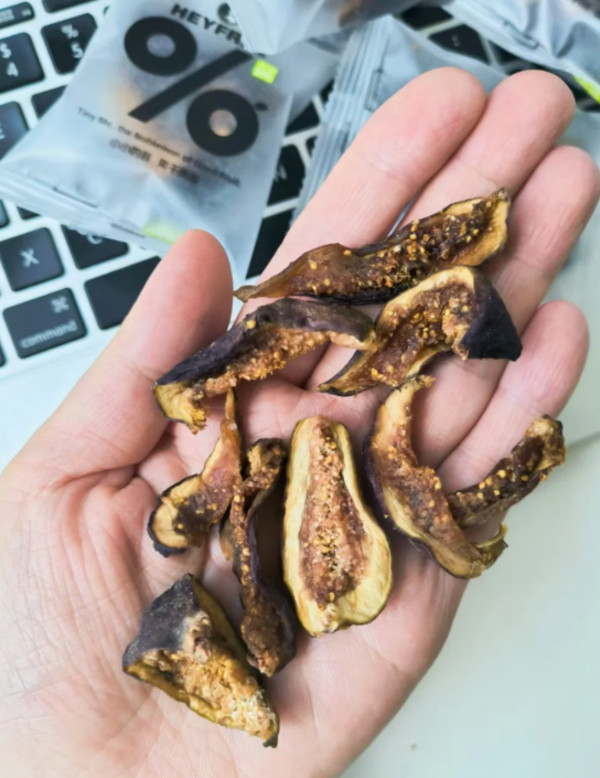 小小的我新疆无花果干无添加蔗糖天然黄体酮泡水煲汤官方旗舰店 图片 6