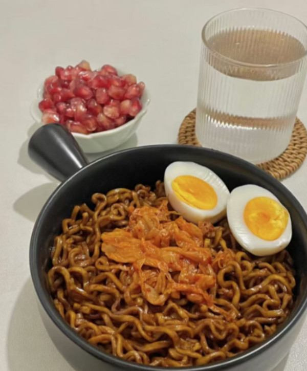 【速食任选】韩国三养火鸡面超辣双倍奶油芝士味泡面炸酱方便面 图片 4