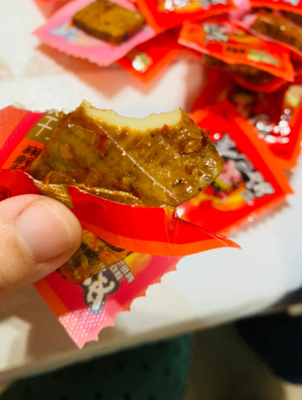【24.9任选10件】辣卤零食南溪豆干酱干灯影素牛肉丝四川特产小吃 图片 4