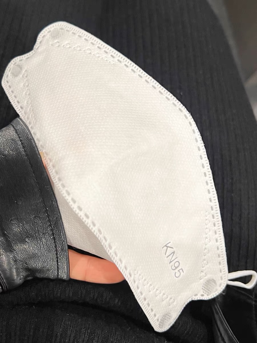 现货现发kn95级口罩4层立体款