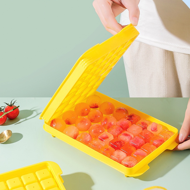 冰格家用食品级PP制冰盒冰箱制冰球带盖圆形冰块模具