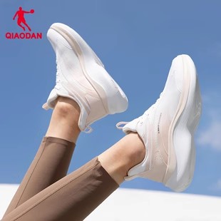 中国乔丹跑步鞋运动鞋女鞋悦弹LITE夏季2024新款网面轻便减震跑鞋