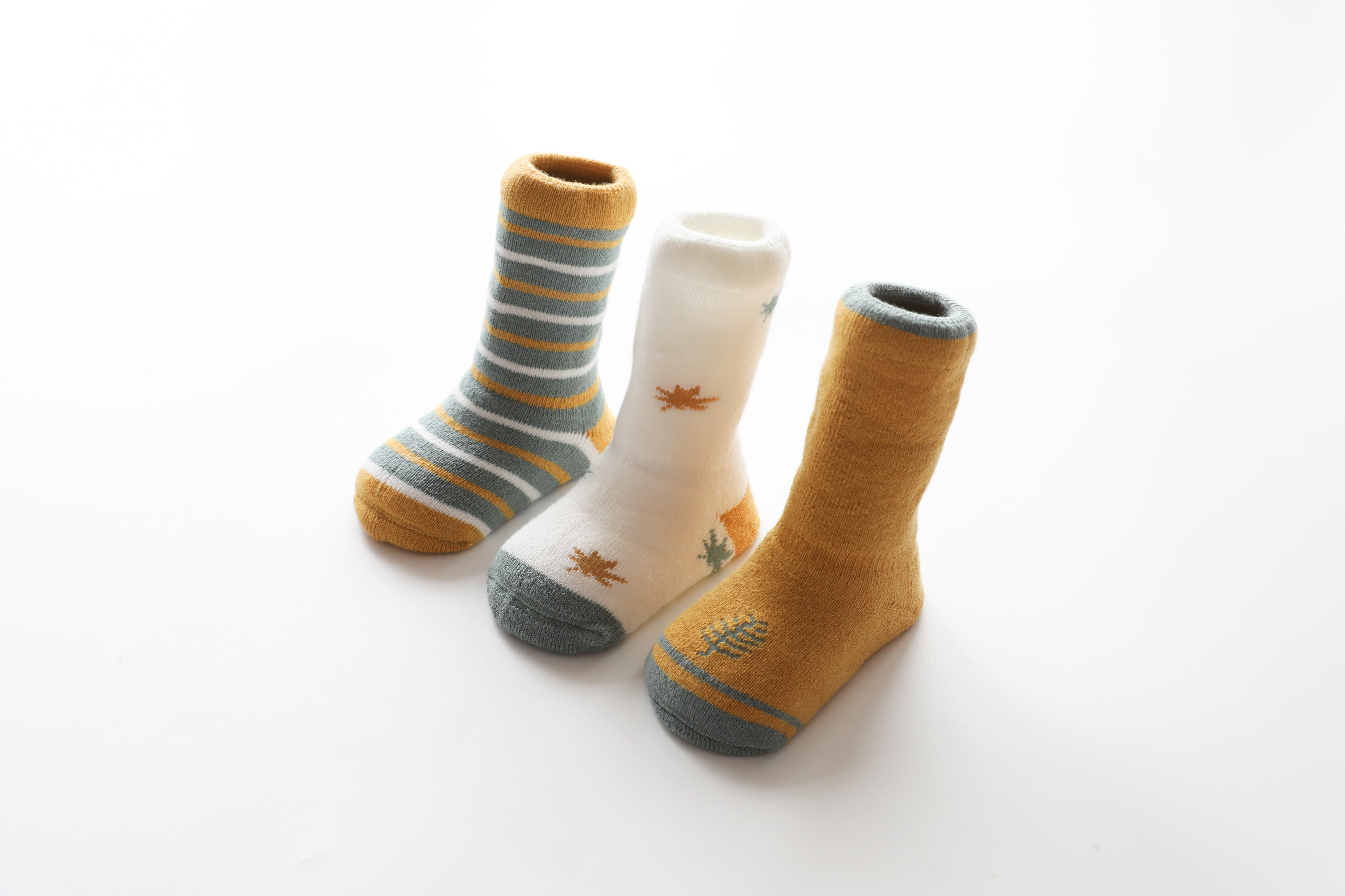 宝宝中筒地板袜子秋冬季冬天款加厚保暖防滑男童儿童女童婴儿长筒